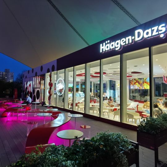 Haagendazs哈根達斯概念店(世博軸店）改造設(shè)計